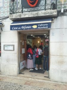... Casa das Bifanas...